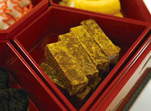 ターンム（田芋）のから揚げ