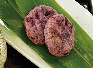 ンムクジ（芋くず）アンダーギー