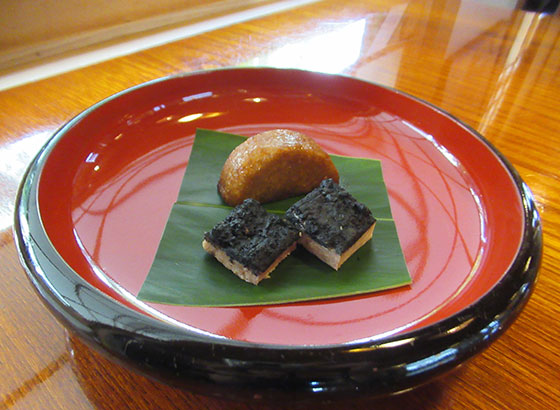 琉球料理 あしゃぎ